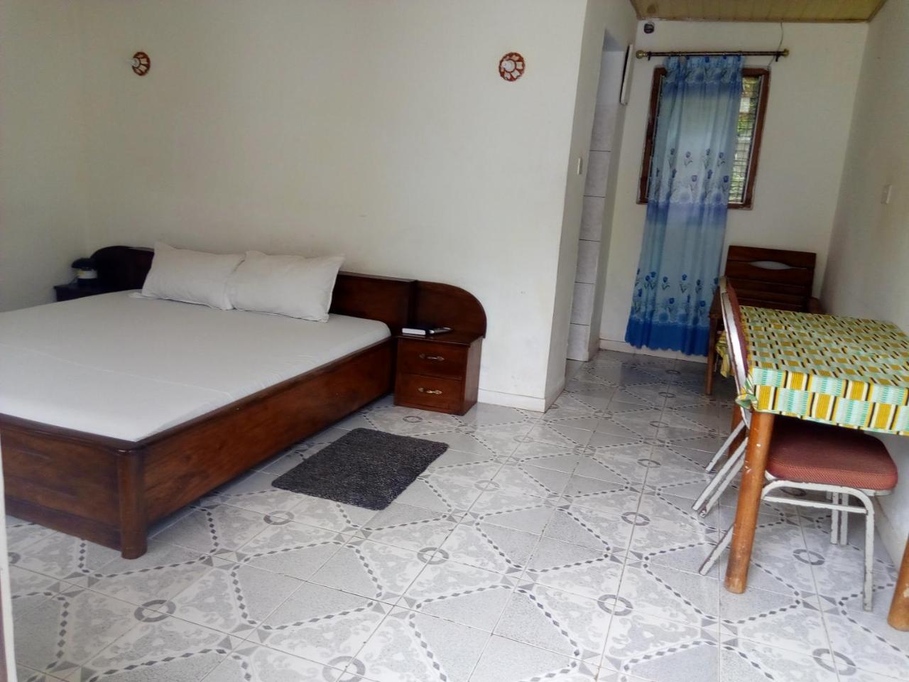 Aylos Bay Hotell Akosombo Eksteriør bilde
