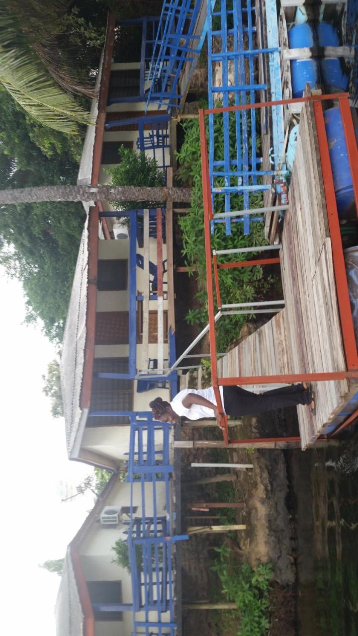 Aylos Bay Hotell Akosombo Eksteriør bilde