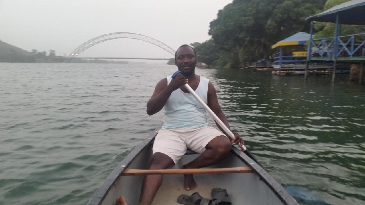 Aylos Bay Hotell Akosombo Eksteriør bilde